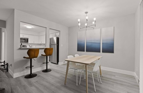 Rochester Apartment | Urban Oasis Sleek, Cozy & Well-Located