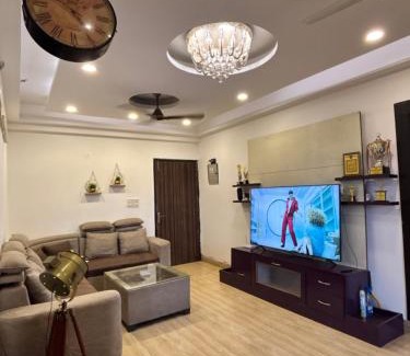 Greater Noida Apartment | Urban Oasis - Stay Near Expo