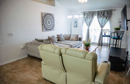 Biscayne House | URBAN OASIS. Your Retreat In The City Of Jacksonville, Florida.