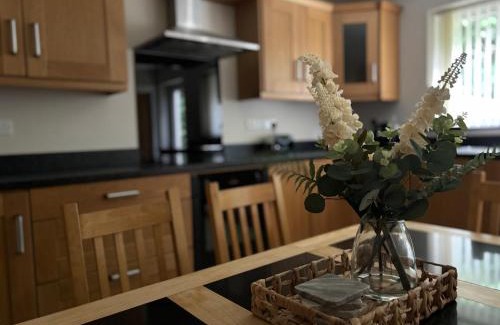 Lisnagunogue House | Urban Stay