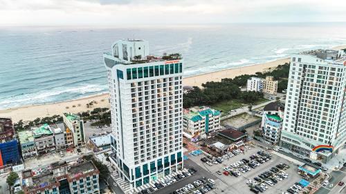 Yangyang Apartment | Urbanstay Naksan Beach