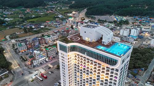 Yangyang Apartment | Urbanstay Naksan Beach