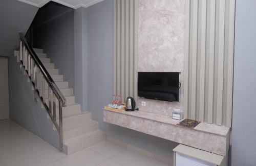 Tegal Hotel | Urbanview Hotel DJ Inn Tegal