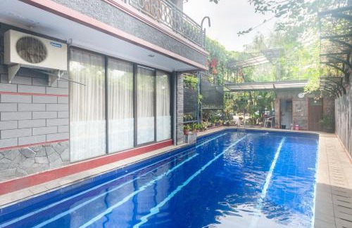 Arcamanik Hotel | Urbanview Hotel Villa Surya Bandung