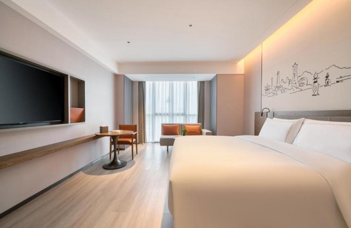 Gongshu Hotel | UrCove by HYATT Hangzhou North Grand Canal