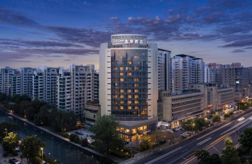 Nankai Hotel | UrCove by Hyatt Tianjin West Railway STN