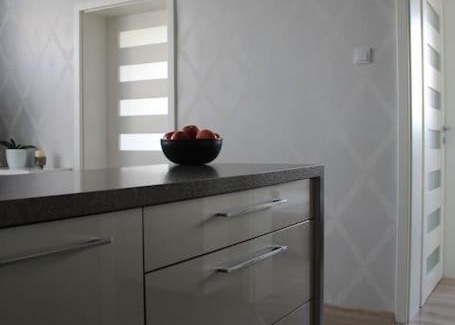 Wola Duchacka Apartment | Uroczy, jasny apartament oraz bezpłatny parking!