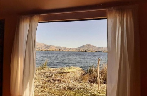 Puno Cottage | Uros lodging & Experience