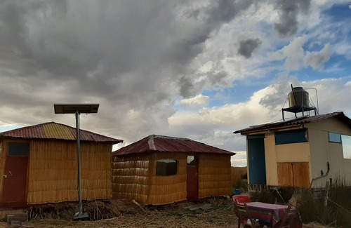 Puno Cottage | Uros lodging & Experience