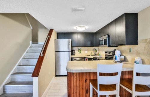 Cape Caneveral Beach Gardens Condo | 98 m² Condo ∙ 2 bedrooms ∙ 4 guests