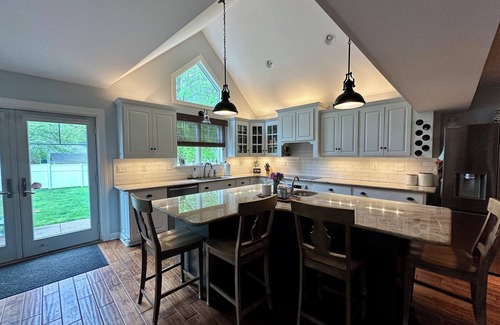 Dark Hollow Woods House | US Open at Oakmont - 6 Bedroom Home 3 blocks from Oakmont Country Club