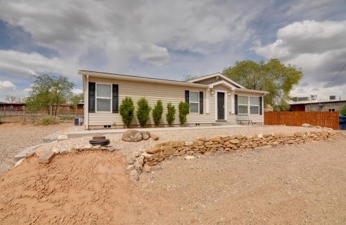 Escalante House | Utah Retreat - Hot Tub, Deck and Near National Parks
