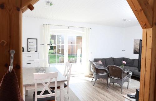 Lemkendorf Apartment | Utspann - Bauernhof "Hofbude Fehmarn"