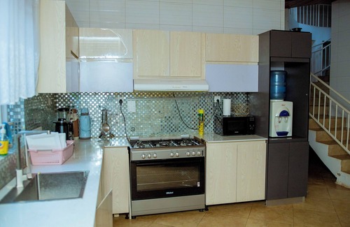 Kigali Villa | Uzeema Retreat: Great for Big Families! Save More in Kigal