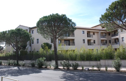 Uzes Apartment | UZES APPART HOTEL