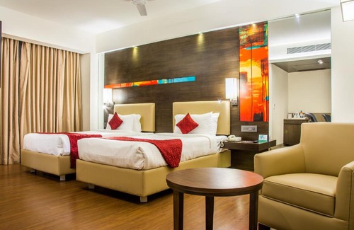 Dwaraka Nagar Hotel | V Hotel