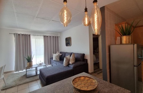 Christiana Apartment | Vaal De Vue - Formanstreet 68 - Self Catering Apartment