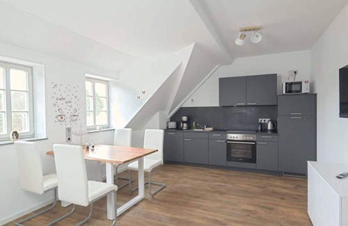 Berggieshubel Apartment | Vacation accommodation 9 "Lilienstein": 2 bedrooms - Holiday accommodation Forsthaus II