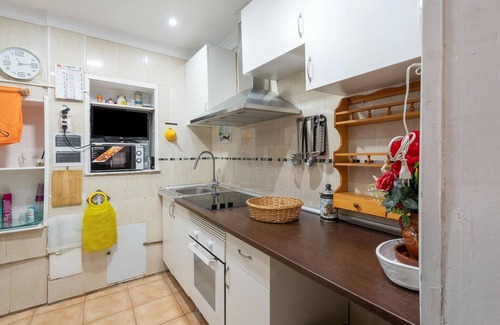 San Sebastian de los Reyes House | Vacation Home Madrid near Navacerrada Ski