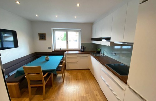 Maurach Apartment | Vacation apartment Rofanblick