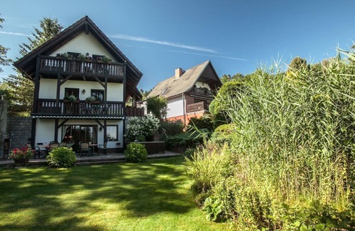 Buckow Apartment | Vacation apartment Traumblick - Chalet by the lake