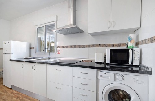 Los Franceses-la Vega House | Vacation Home 'Casa Manoli Chiclana 2' with Private Terrace