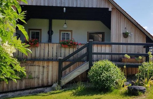 Bertsdorf Apartment | Vacation apartment barn - Hossies Hof