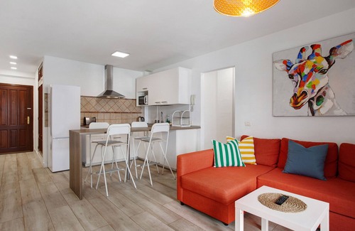 Punta del Hidalgo Apartment | Vacation Apartment 'Apto Aguacada' with Balcony and Wi-Fi