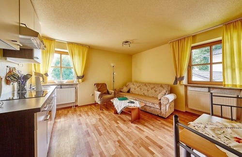 Unterneukirchen Apartment | Vacation apartment Vogelgezwitscher, 37 sqm, 1 separate bedroom