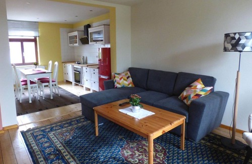 Naumburg Apartment | Vacation apartment Högel - apartment/apartment, shower or bath, WC