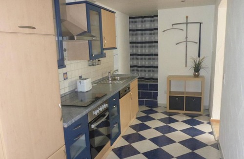 Heckendalheim Apartment | Vacation apartment Christine - Apartment with outdoor seating