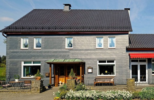 Wiehl Apartment | Vacation apartment Hühnerstall