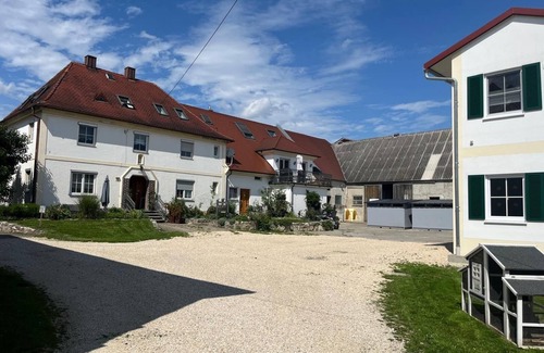 Dillingen an der Donau Apartment | Vacation apartment (49m2) with modern bathroom