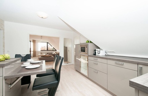 Halstenbek Apartment | Vacation apartment/apartment for 5 guests with 90m² in Halstenbek (63665)
