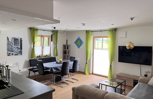 Schonstett Apartment | Vacation apartment at the Mane