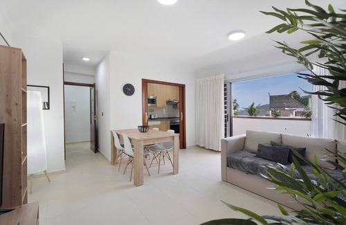 La Orotava Apartment | Vacation Apartment 'Apartamento Opuntia' with Mountain View, Balcony and Wi-Fi