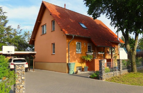Garz Apartment | Vacation apartment Alona - Alona