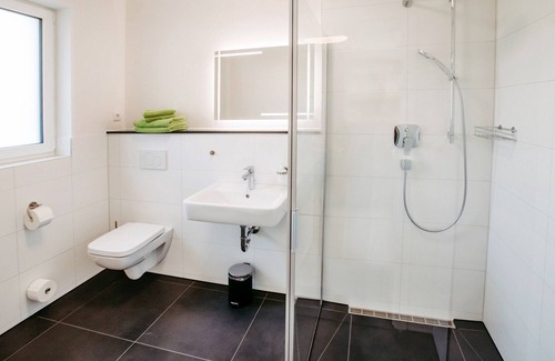 Großdeuben Apartment | Vacation apartment/apartment for 4 guests with 35m² in Böhlen (169050)