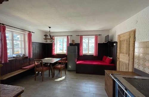 Thurn Apartment | Vacation apartment/apartment for 4 guests with 80m² in Thurn (166088)