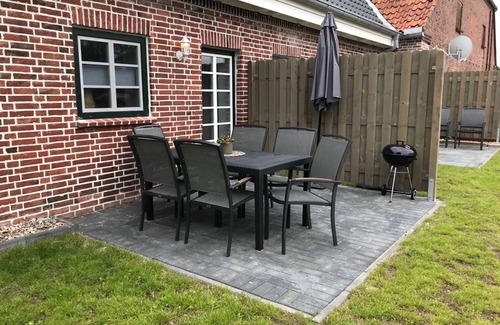 Heide Apartment | Vacation apartment/apartment for 6 guests with 70m² in Heide (121688)
