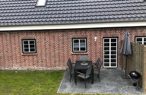 Heide Apartment | Vacation apartment/apartment for 6 guests with 70m² in Heide (121688)