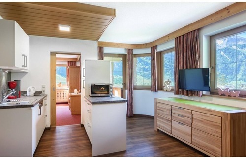 Hintertux Apartment | Vacation apartment/apartment for 3 guests with 45m² in Tux (296113)