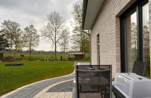 Heide Apartment | Vacation apartment at Süderholmer Moor