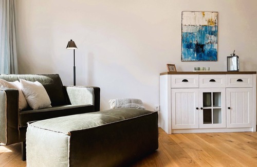 Rysum Apartment | Vacation apartment Bütz - vacation in the historic Gulfhof with modern comfort
