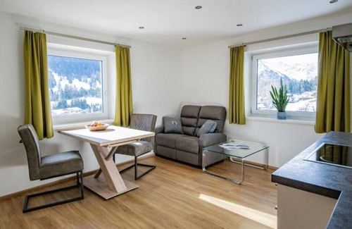 Trins Apartment | Vacation apartment Cafe Max Top 2