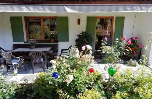 Brannenburg Apartment | Vacation apartment Wald