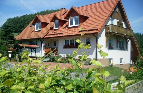 Waltersdorf Apartment | Vacation apartment "Waldblick" - Holiday apartments Landhaus Böhmer