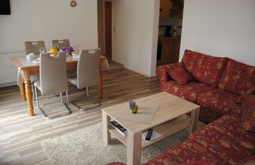 Hilgenriedersiel Apartment | Vacation apartment directly by the dike