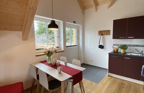 Spiegelberg Apartment | Vacation apartment in Großhöchberg - on the edge of the village and yet in the middle of it all
