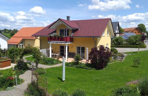 Hergatz Apartment | Vacation apartment Gerdi